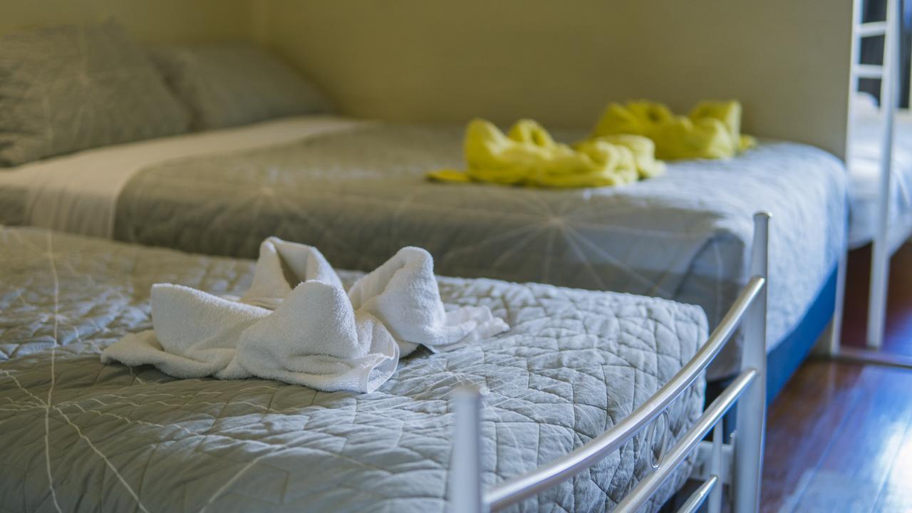 Ryan'S Rest Boutique Accommodation แคนส์ ภายนอก รูปภาพ